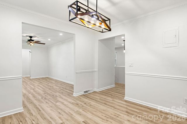 7030 Delta Lake Drive, Charlotte, NC 28215