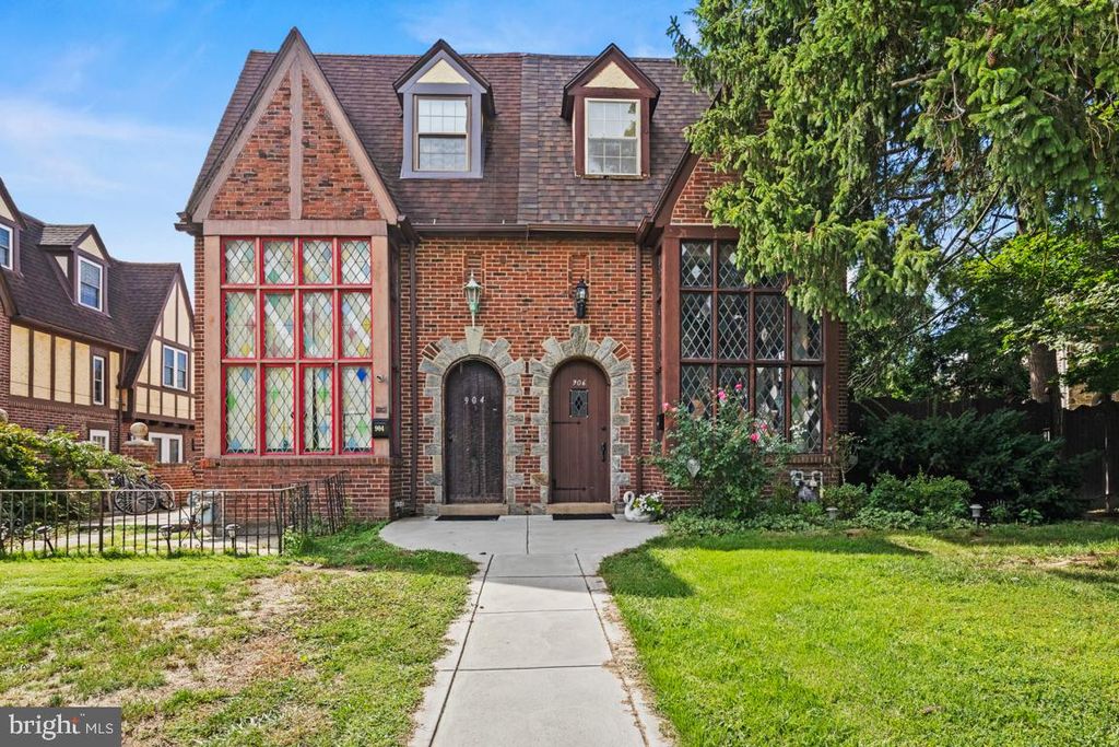 906 BURMONT RD, DREXEL HILL, PA 19026 — exterior