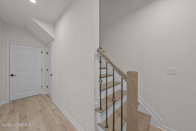 1502 Arose Lane, Middletown, NJ 07748