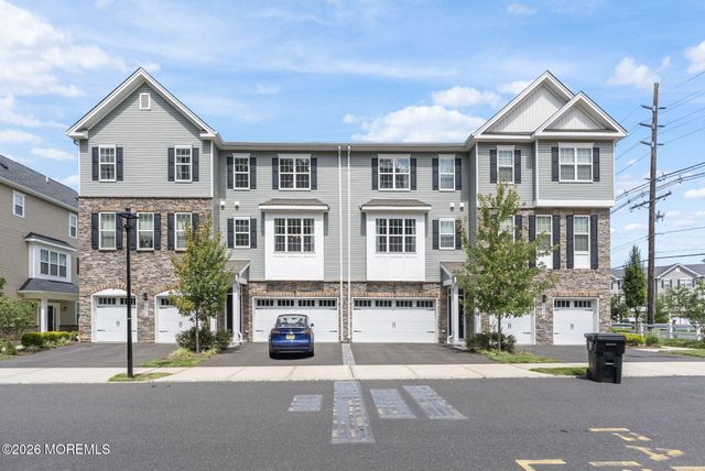 1502 Arose Lane, Middletown, NJ 07748