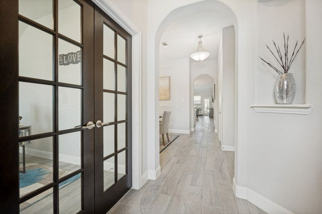 1014 W Villas Court, Lewisville, TX 75067