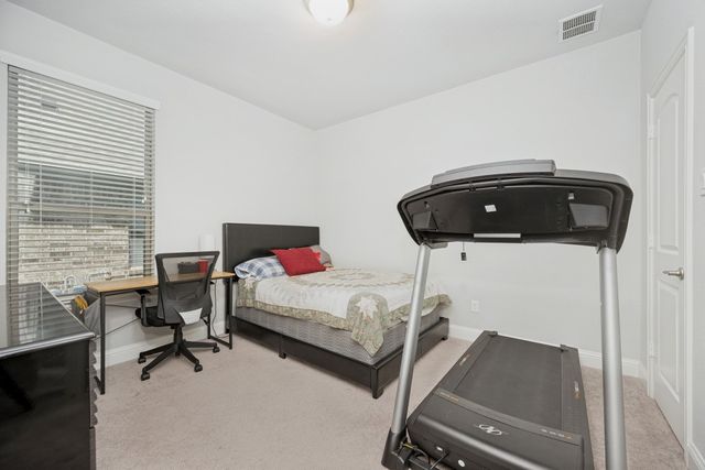1014 W Villas Court, Lewisville, TX 75067