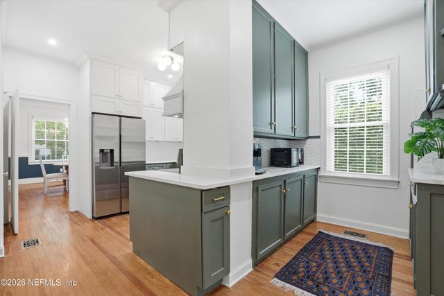 1841 RIVER Road, Jacksonville, FL 32207