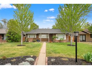 4676 S Lincoln St, Englewood, CO 80113