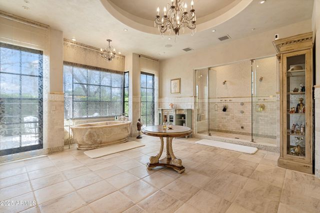 6322 E TURQUOISE Avenue, Paradise Valley, AZ 85253