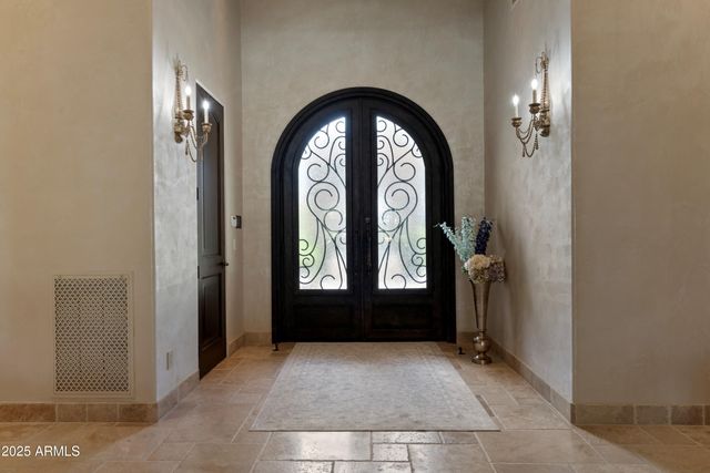 6322 E TURQUOISE Avenue, Paradise Valley, AZ 85253