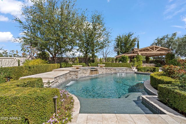 6322 E TURQUOISE Avenue, Paradise Valley, AZ 85253