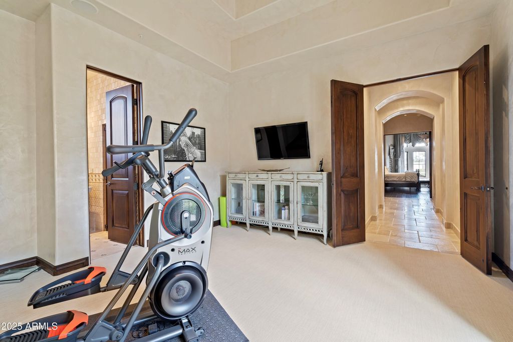 Image 45 of property listing at 6322 E TURQUOISE Avenue, Paradise Valley, AZ 85253