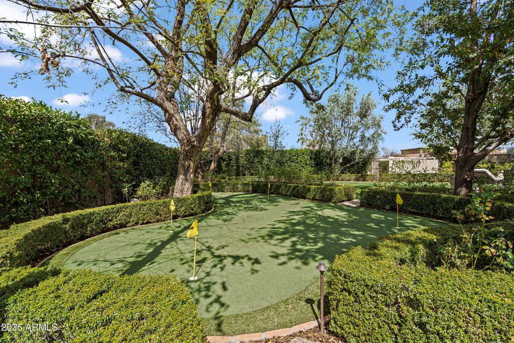 Image 76 of property listing at 6322 E TURQUOISE Avenue, Paradise Valley, AZ 85253