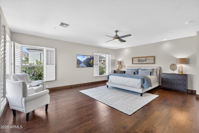 10674 E BUTHERUS Drive, Scottsdale, AZ 85255