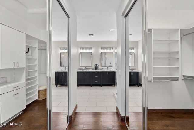 10674 E BUTHERUS Drive, Scottsdale, AZ 85255