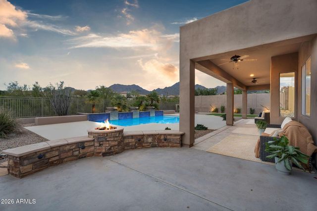 10674 E BUTHERUS Drive, Scottsdale, AZ 85255