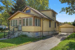 419 John M Avenue, Clawson, MI 48017