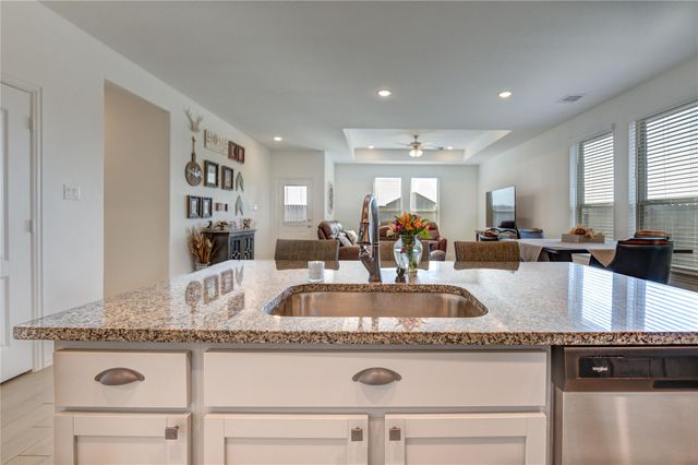 8023 Royal Palm Drive, Fulshear, TX 77441