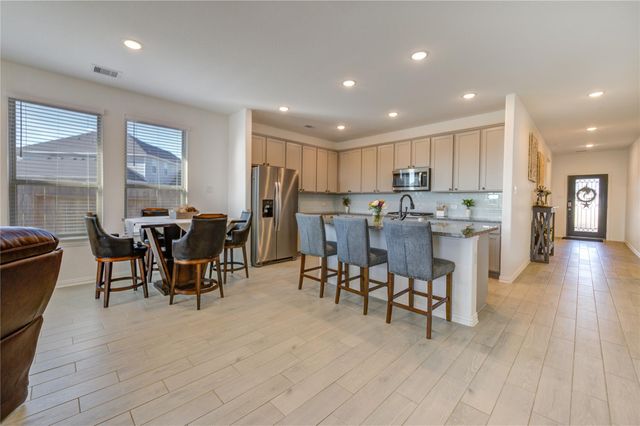 8023 Royal Palm Drive, Fulshear, TX 77441