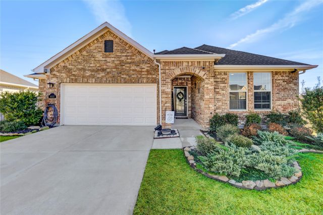 8023 Royal Palm Drive, Fulshear, TX 77441