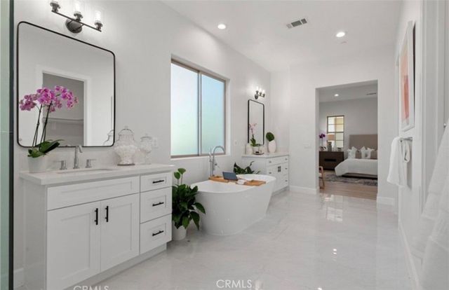 17413 Siena, Fountain Valley, CA 92708