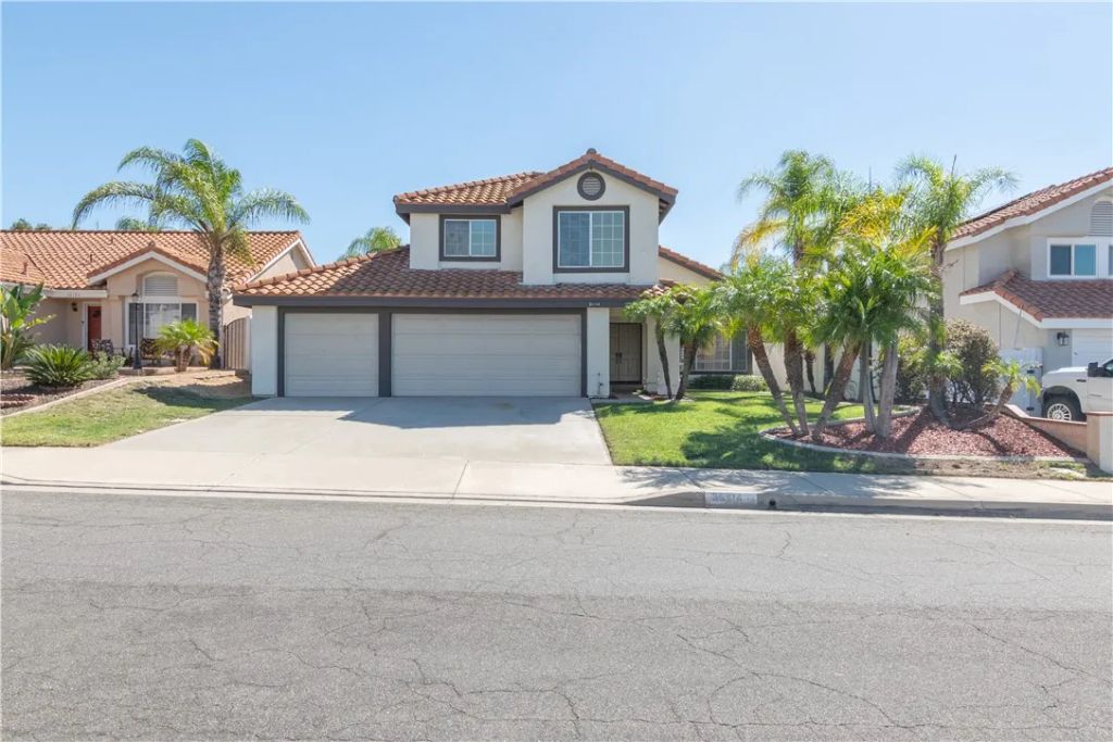36194 Toulon, Murrieta, CA 92562