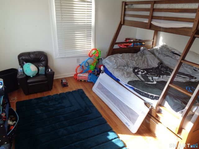 77 Linden Avenue, Darien, CT 06820