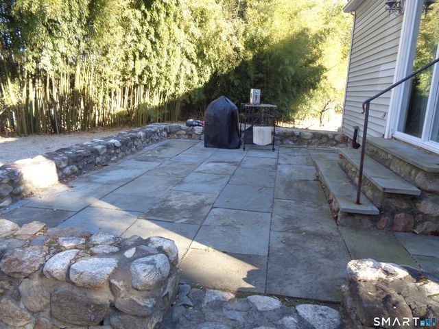 77 Linden Avenue, Darien, CT 06820