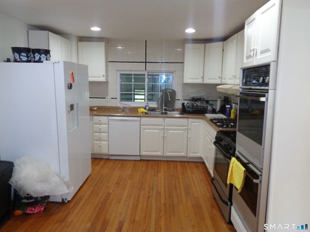 77 Linden Avenue, Darien, CT 06820