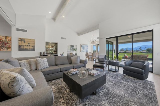 54672 Inverness Way, La Quinta, CA 92253