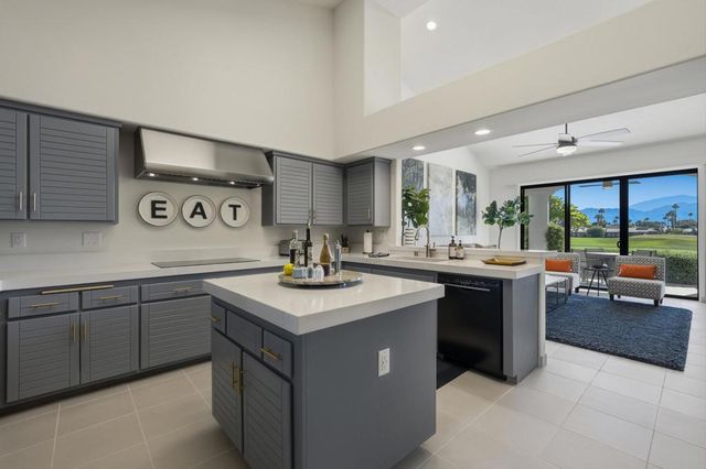 54672 Inverness Way, La Quinta, CA 92253