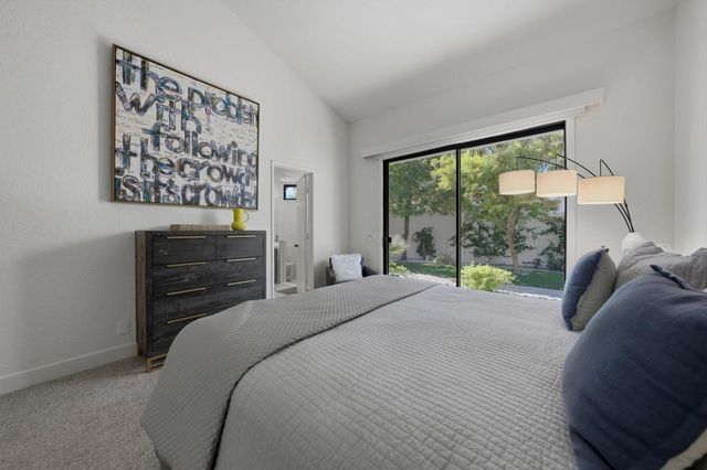 54672 Inverness Way, La Quinta, CA 92253
