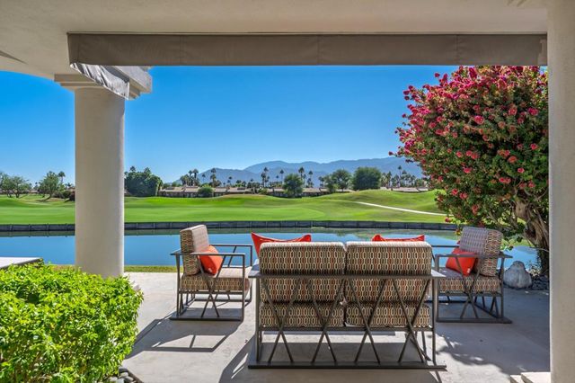 54672 Inverness Way, La Quinta, CA 92253