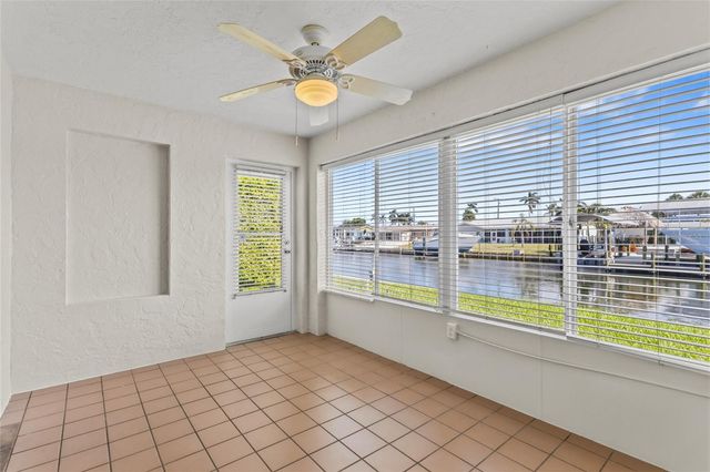9821 HERNANDO COURT, Bradenton, FL 34210