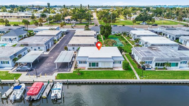 9821 HERNANDO COURT, Bradenton, FL 34210