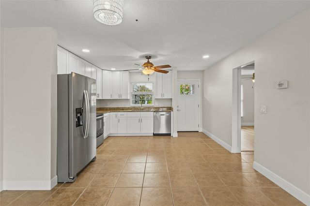 9821 HERNANDO COURT, Bradenton, FL 34210