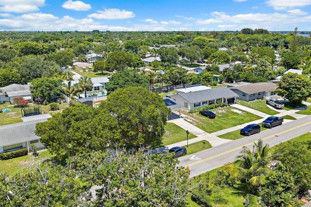 417 PHILADELPHIA Drive, Jupiter, FL 33458