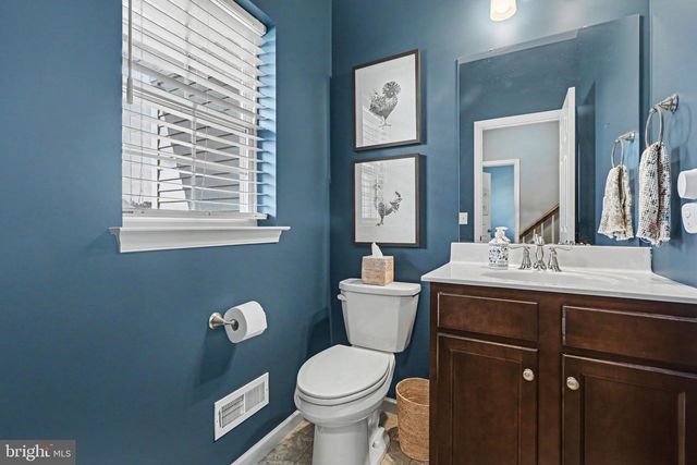 1 GREYSTONE XING L-0119, Lebanon, PA 17042