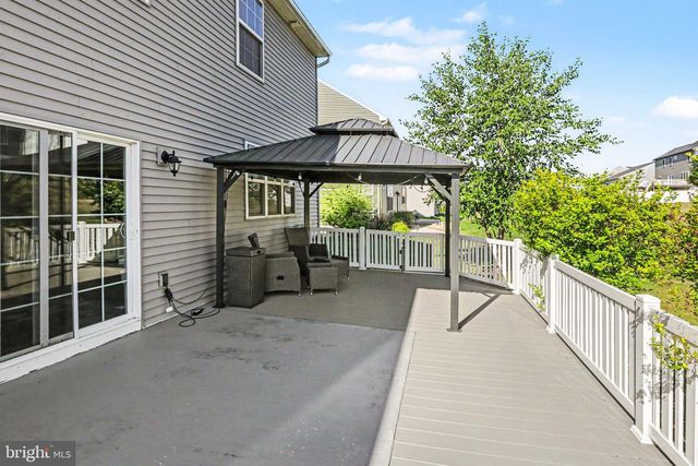 1 GREYSTONE XING L-0119, Lebanon, PA 17042