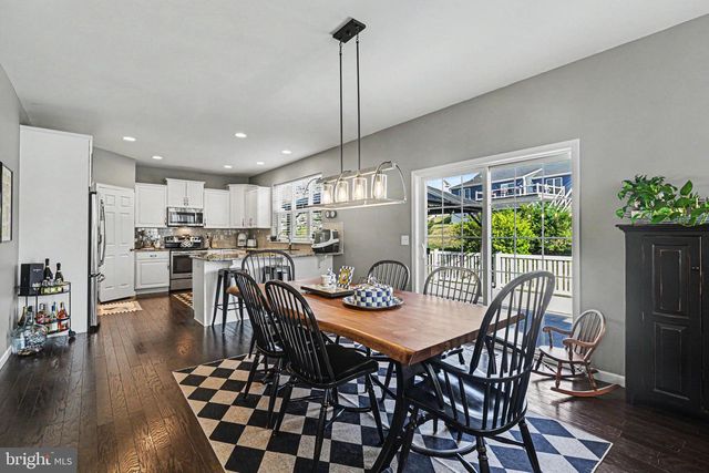 1 GREYSTONE XING L-0119, Lebanon, PA 17042