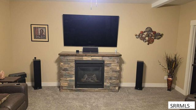 6853 S Packbridge Lane, Idaho Falls, ID 83406