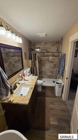 6853 S Packbridge Lane, Idaho Falls, ID 83406