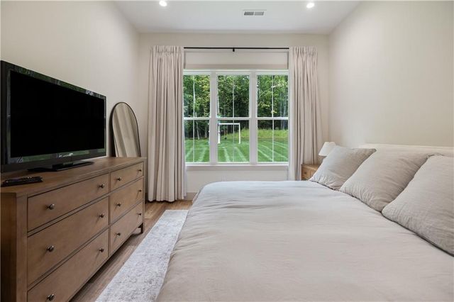 16039 366th St, Stanley, WI 54768