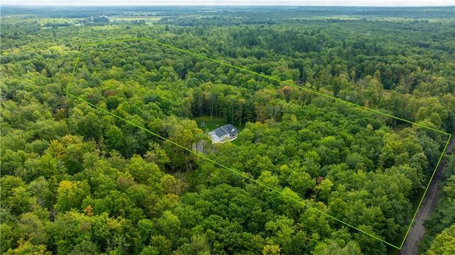 16039 366th St, Stanley, WI 54768