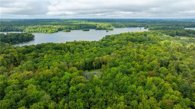 16039 366th St, Stanley, WI 54768