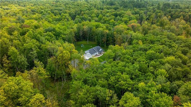 16039 366th St, Stanley, WI 54768