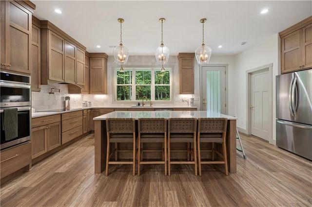 16039 366th St, Stanley, WI 54768