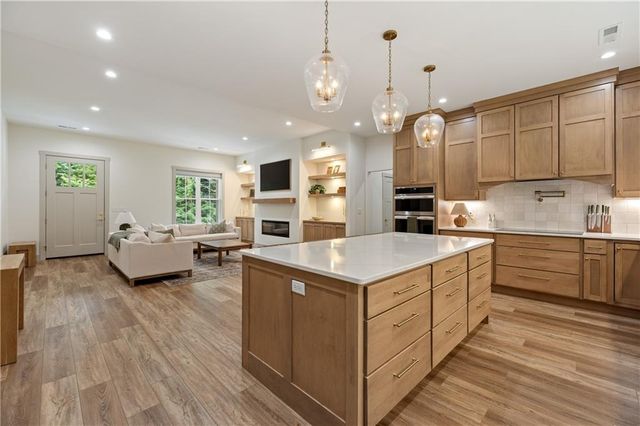 16039 366th St, Stanley, WI 54768