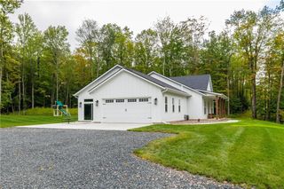 16039 366th St, Stanley, WI 54768