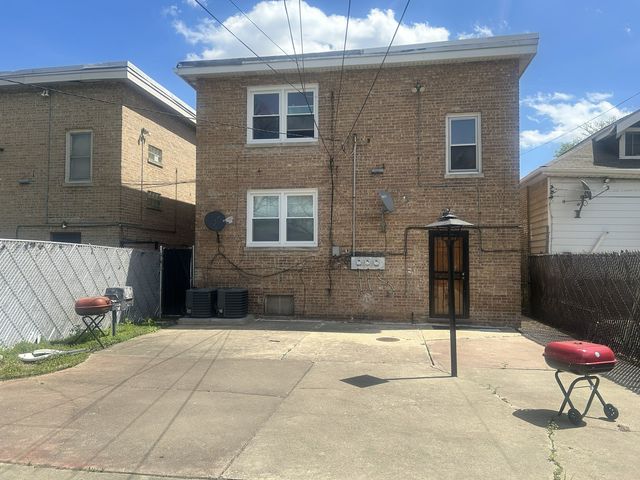 7406 S King Drive, Chicago, IL 60619