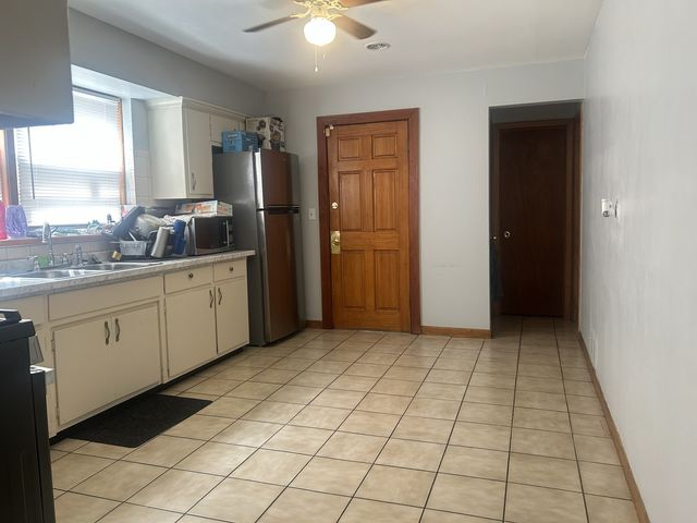 7406 S King Drive, Chicago, IL 60619