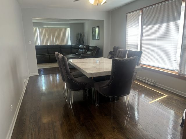 7406 S King Drive, Chicago, IL 60619