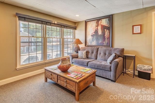5G2 Doctors Park G2, Asheville, NC 28801