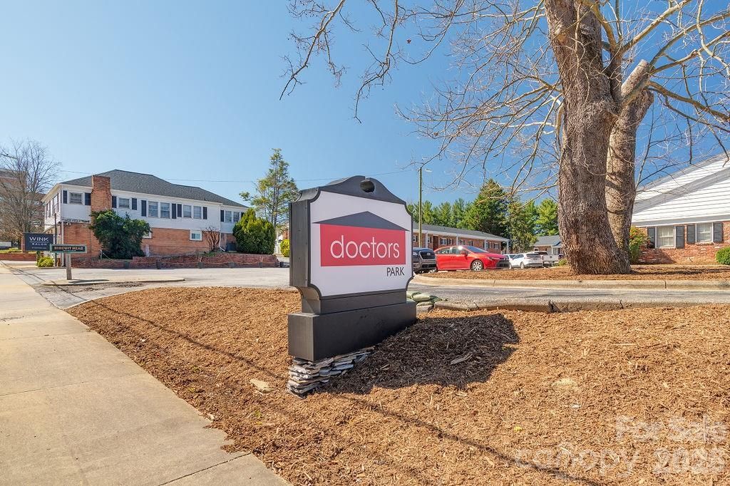5G2 Doctors Park G2, Asheville, NC 28801